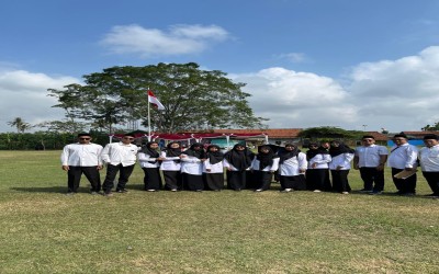 Upacara Pengibaran Bendera HUT RI ke-80 di Kecamatan Bantarsari